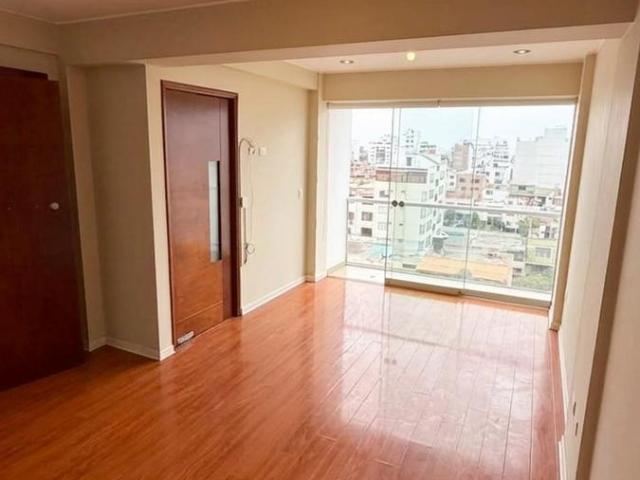 Departamento en Surquillo