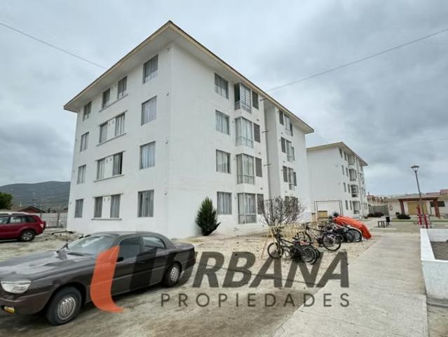 Departamento en piso 2 de condominio brisas de la florida iii | 3 dormitorios por 69900. 00 en La Serena
