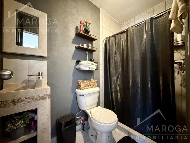 Departamento en planta baja con cocina y protecciones