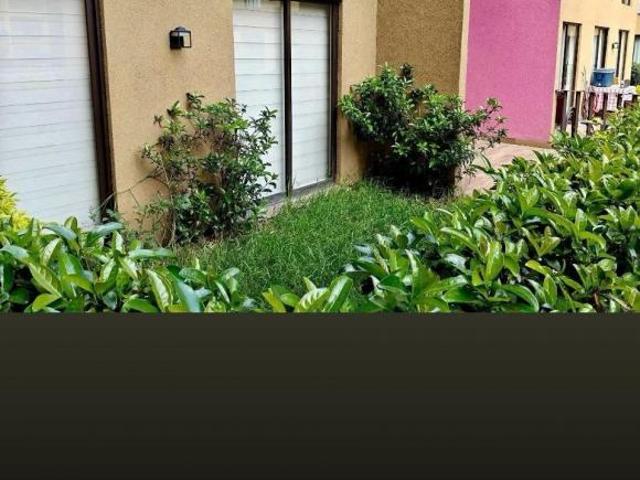 DEPARTAMENTO EN PLANTA BAJA CON JARDIN, MOZAIKO LINDAVISTA