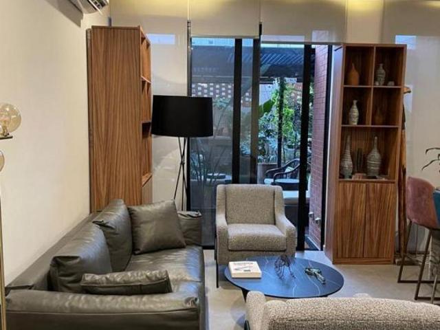 DEPARTAMENTO EN PLANTA BAJA CON TERRAZA!