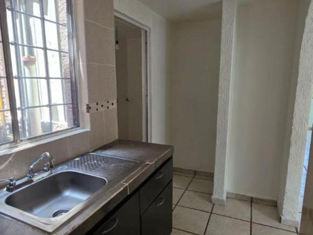 DEPARTAMENTO EN PLANTA BAJA CON 3 HABITACIONES