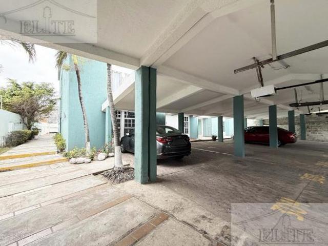 DEPARTAMENTO EN PLANTA BAJA EN VENTA EN COSTA VERDE
