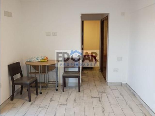 DEPARTAMENTO EN PLENO CENTRO DE PINAMAR apto jovenes