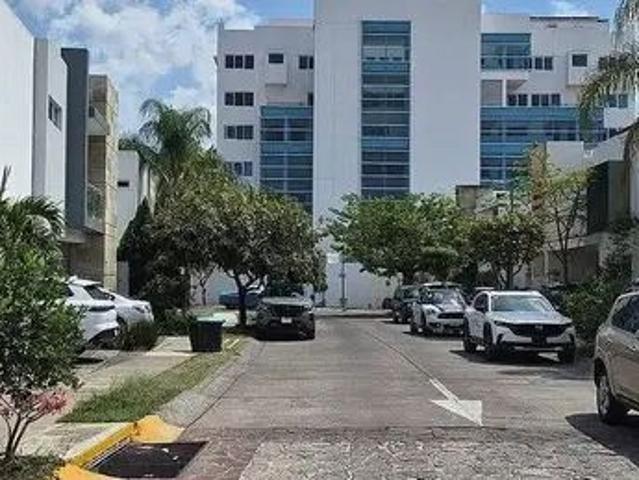 Departamento en Prolongación Juan Palomar Y Arias, Vallarta Universidad, Zapopan, Región Centro, Jalisco, 45055, México