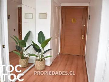 Apartamento en arriendo en Salida A Américo Vespucio, Las Condes - Estacionamiento
