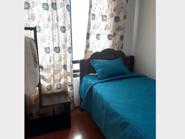 Departamento en Providencia con estudiante de intercambio. Habitación individual con baño individual