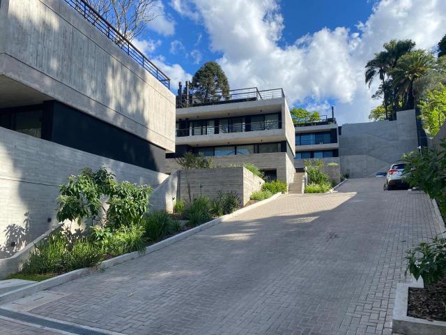 Departamento en Punta Chica