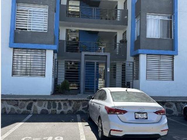 DEPARTAMENTO EN REMATE EN FRACC CUMBRES DEL CIELO, A 10 MIN DE PLAZA OBLATOS EN GUADALAJARA