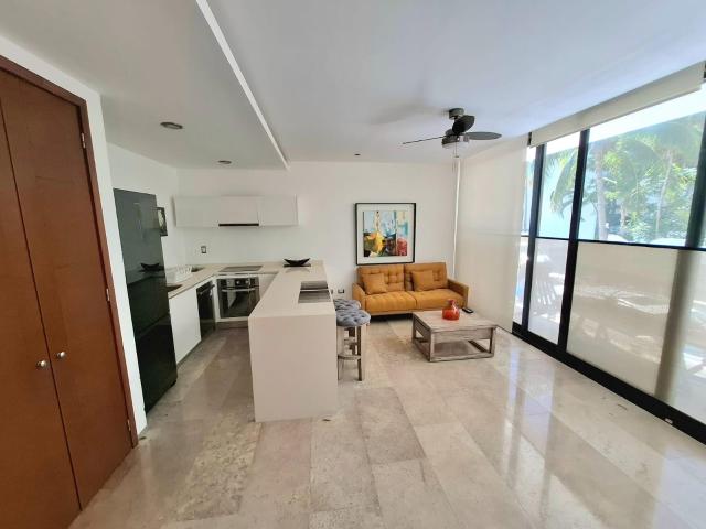 Departamento en renta/venta en Playa del Carmen 1 habitacion Menesse on The beach