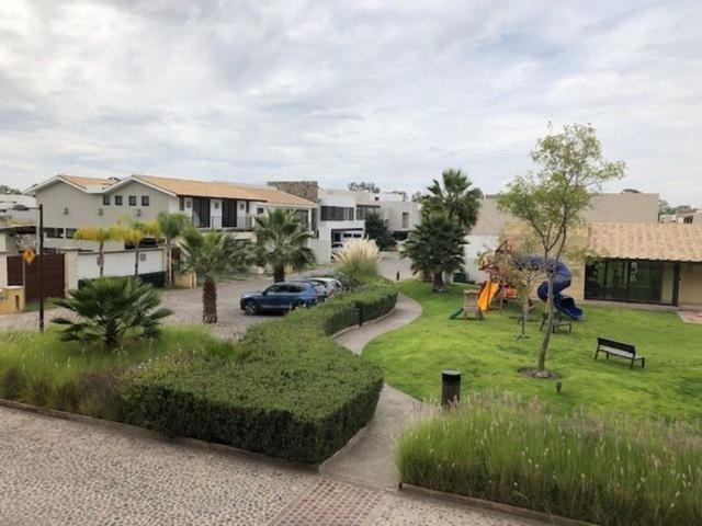Departamento en renta 1era De Fresnos, Leyes De Reforma, Delegación Félix Osores, Santiago De Querétaro, Municipio De Querétaro, Querétaro, 76100, México