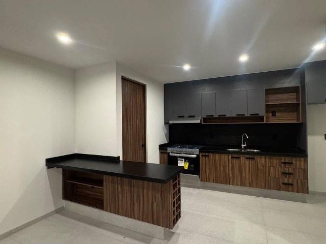 DEPARTAMENTO EN RENTA COL. JARDIN