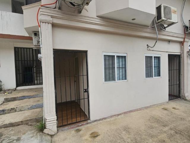 Departamento en renta, Col. Smith Tampico