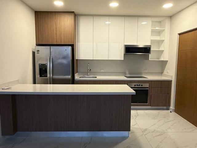Departamento en renta Comunia, Avenida Manuel Gómez Morín, Del Valle, Monterrey, Nuevo León, México