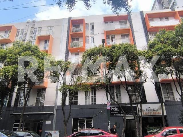 Departamento en Renta con Balcón y Estacionamiento Independiente | Colonia Obrera, CDMX