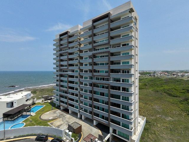 DEPARTAMENTO EN RENTA CON VISTA AL MAR EN PLAYAS DEL CONCHAL