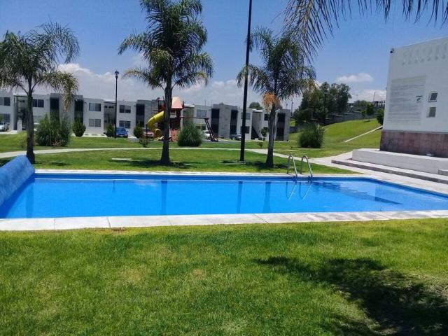 Departamento en renta Condominio Aragon, Fraccionamiento Viñedos, Toscana, Querétaro, México
