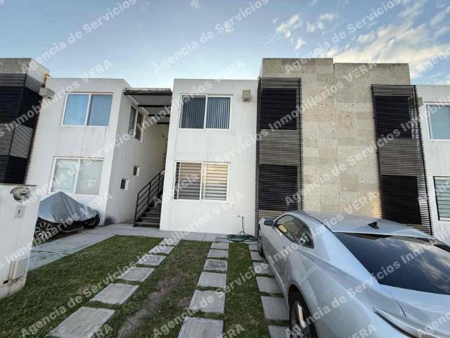 Departamento en renta Condominio Orquidea, Jardines De La Corregidora, Corregidora, Querétaro, 76910, México