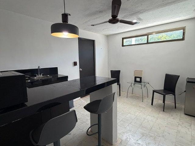 Departamento en renta Calle 67, Colonia Revolución, Mérida, Yucatán, 97115, México