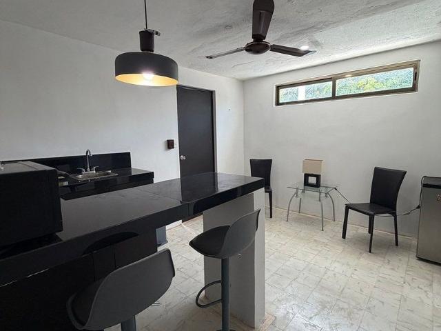 Departamento en renta Calle 67, Colonia Revolución, Mérida, Yucatán, 97115, México