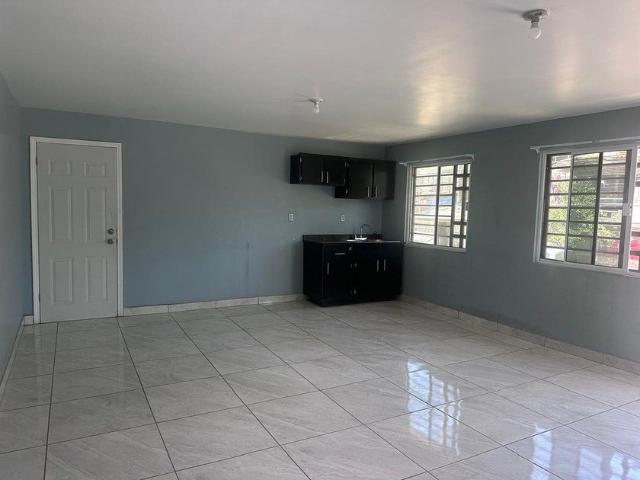 Departamento en renta Calle Democracia, Palo Alto, Planicie, Municipio De Tijuana, Baja California, 22473, México