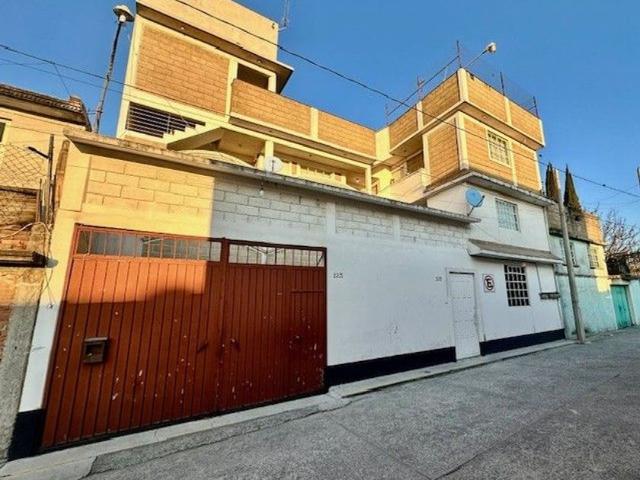 Departamento en renta Calle Industria Minera, San Lorenzo Tepaltitlan, Toluca, Estado De México, 50016, México