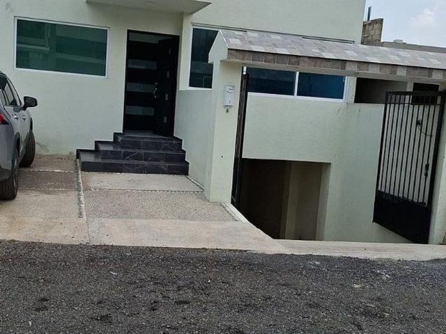 Departamento en renta Calle Luis Donaldo Colosio, Santa Ana Jilotzingo, San Miguel Tecpan, Jilotzingo, Estado De México, 54483, México