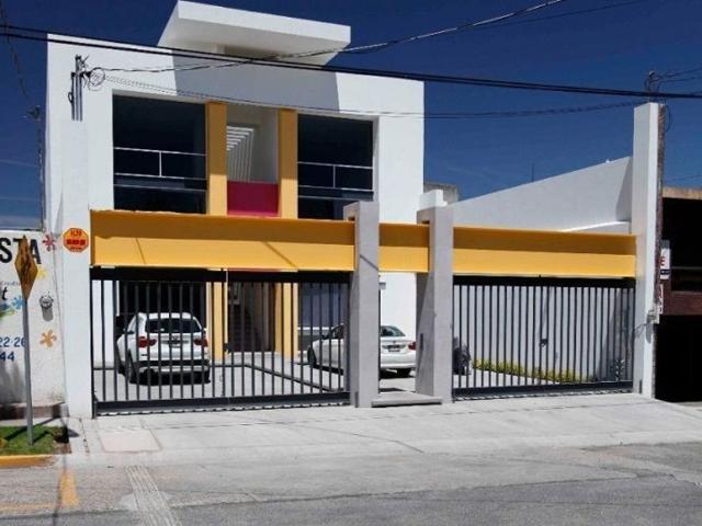 Departamento en renta Calle Montes Blancos, Colonia Lomas De San Luis 3a. Sección, San Luis Potosí, Municipio De San Luis Potosí, San Luis Potosí, 78210, México
