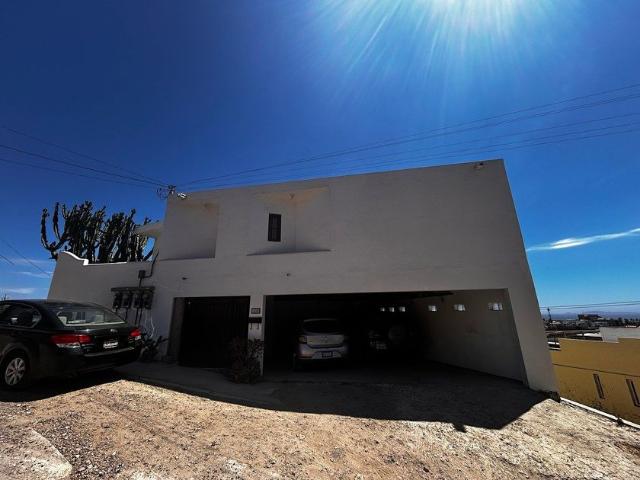 Departamento en renta Calle Nahoas, Ensenada, Municipio De Ensenada, Baja California, 22860, México