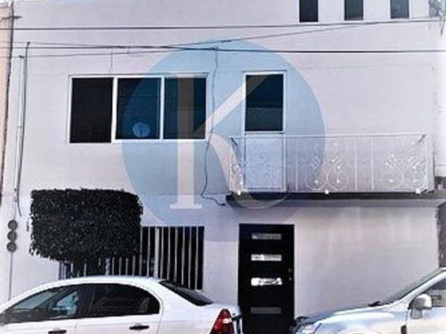 Departamento en renta Calle Zahuatlán, Tlalnepantla, Tlalnepantla De Baz, Estado De México, 54000, México