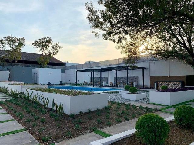 Departamento en renta Calzada Los Encinos, Guadalupe, Nuevo León, 67176, México
