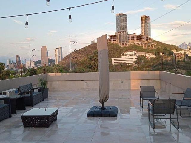 Departamento en renta Calzada San Pedro, Del Valle, San Pedro Garza García, Nuevo León, 66250, México