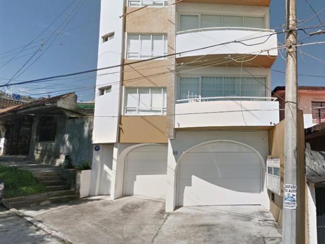 Departamento en Renta cerca de plaza Crystal, a una cuadra de Av. Miguel Alem?n, Xalapa, Ver