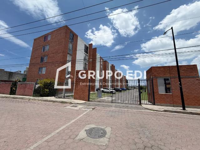 DEPARTAMENTO EN RENTA A 3 MIN DE FINSA