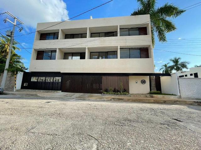 Departamento en renta a una cuadra de Av. Campestre, Mérida