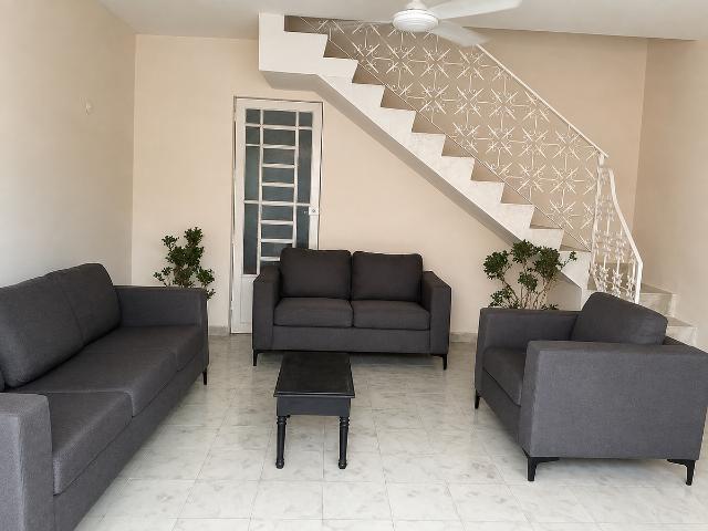 Departamento en renta a una cuadra de paseo Montejo | KTA |