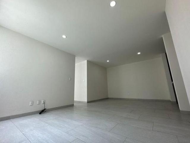 DEPARTAMENTO EN RENTA A UNAS CUADRAS DE LA AVENIDA MARIO COLIN, TLALNEPLANTLA
