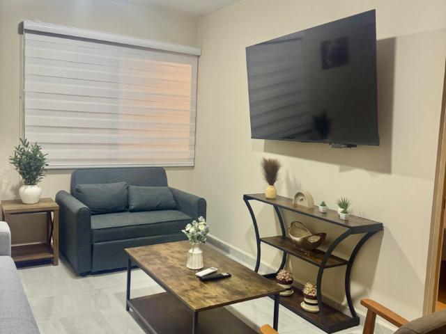 DEPARTAMENTO EN RENTA AMUEBLADO CERCA PLAZA AMERICAS