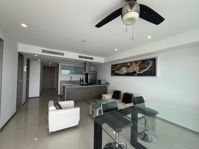 Departamento en renta amueblado en Central Park Querétaro en Centro Sur