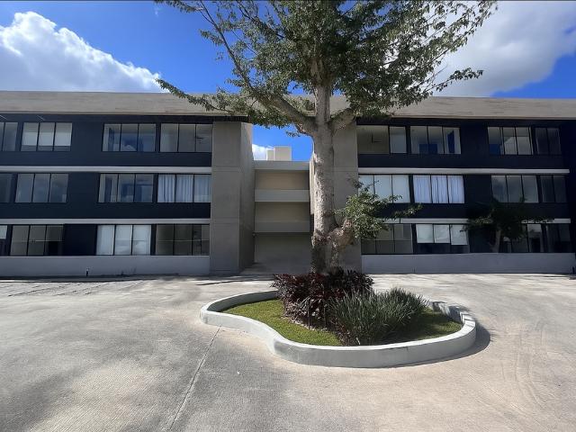 Departamento en renta amueblado en temozon norte con amenidades