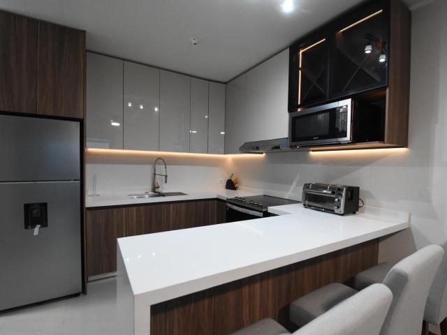 Departamento en Renta Amueblado y Equipado | Piso 7 con Espectacular Vista a la Ciudad