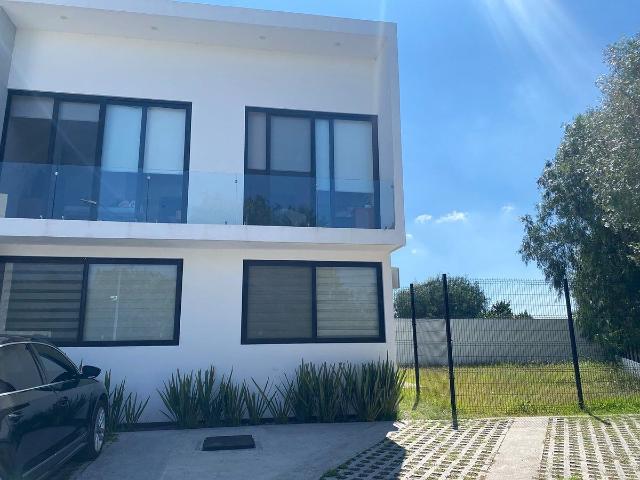 Departamento en RENTA PB amplio jardín 2 recámaras en el Condado