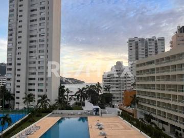 Departamento en renta anual Condominio Acqualina en Costera Miguel Alemán
