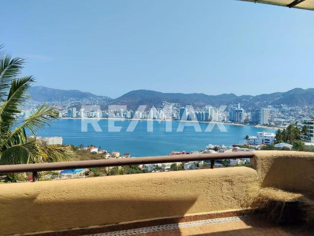 DEPARTAMENTO EN RENTA ANUAL EN MARINA BRISAS