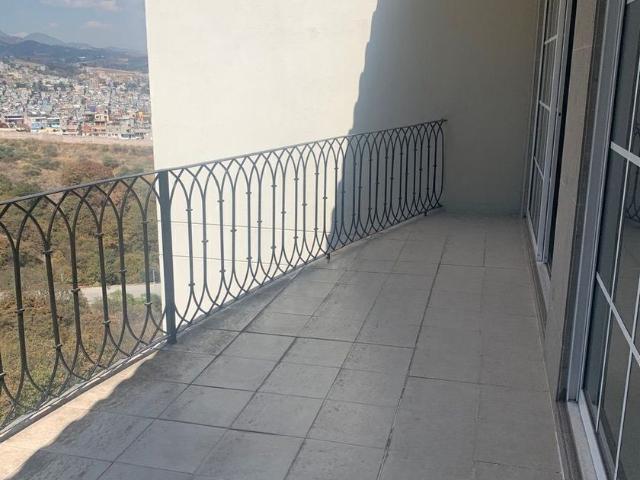 Departamento en renta Atlético Cbr, Privada Del Romance, Bosque Real Country Club, Miguel Hidalgo, Huixquilucan, México, 52774, Mex