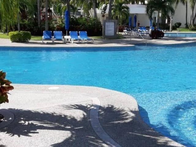 Departamento en renta Avenida Copacabana, Playa Diamante, Acapulco De Juárez, Guerrero, 39897, Mex