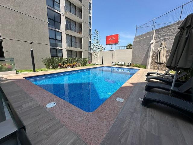 Departamento en renta Avenida Francisco Silva Romero, Tlaquepaque, San Pedro Tlaquepaque, Región Centro, Jalisco, 45510, México