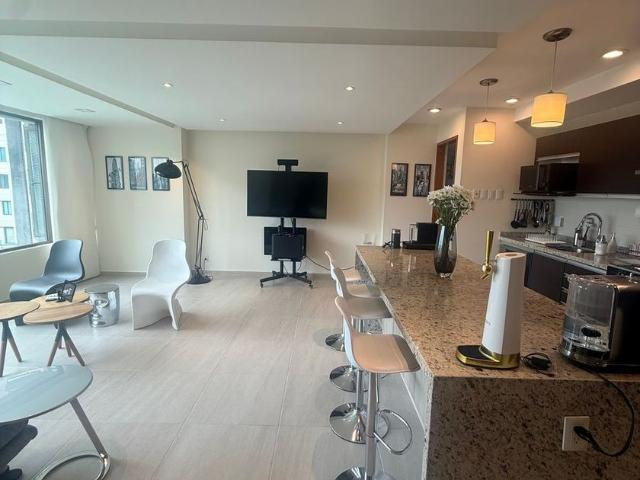 Departamento en renta Avenida Jesús Del Monte, Hacienda De Las Palmas, Interlomas, Huixquilucan, Estado De México, 57787, México