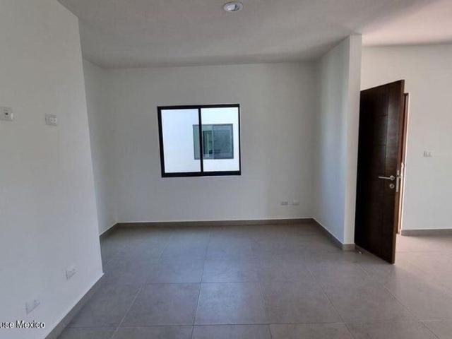 Departamento en renta Avenida La Vista, Residencial La Vista, Querétaro, México
