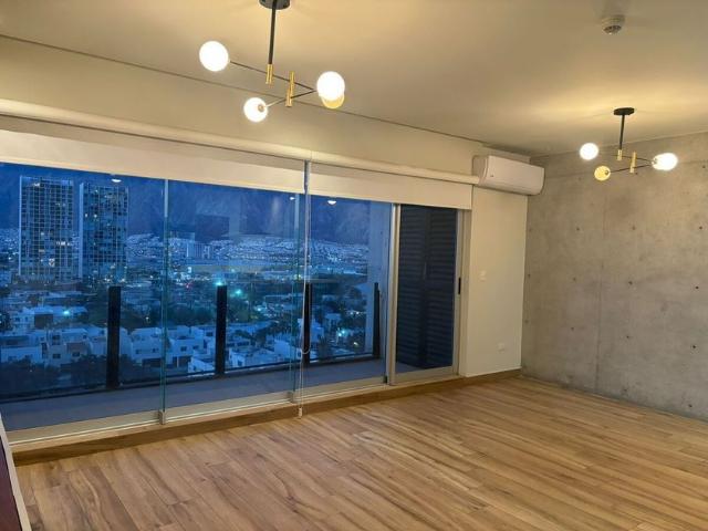 Departamento en renta Avenida Miguel Alemán, Santa Catarina, Nuevo León, 66190, México